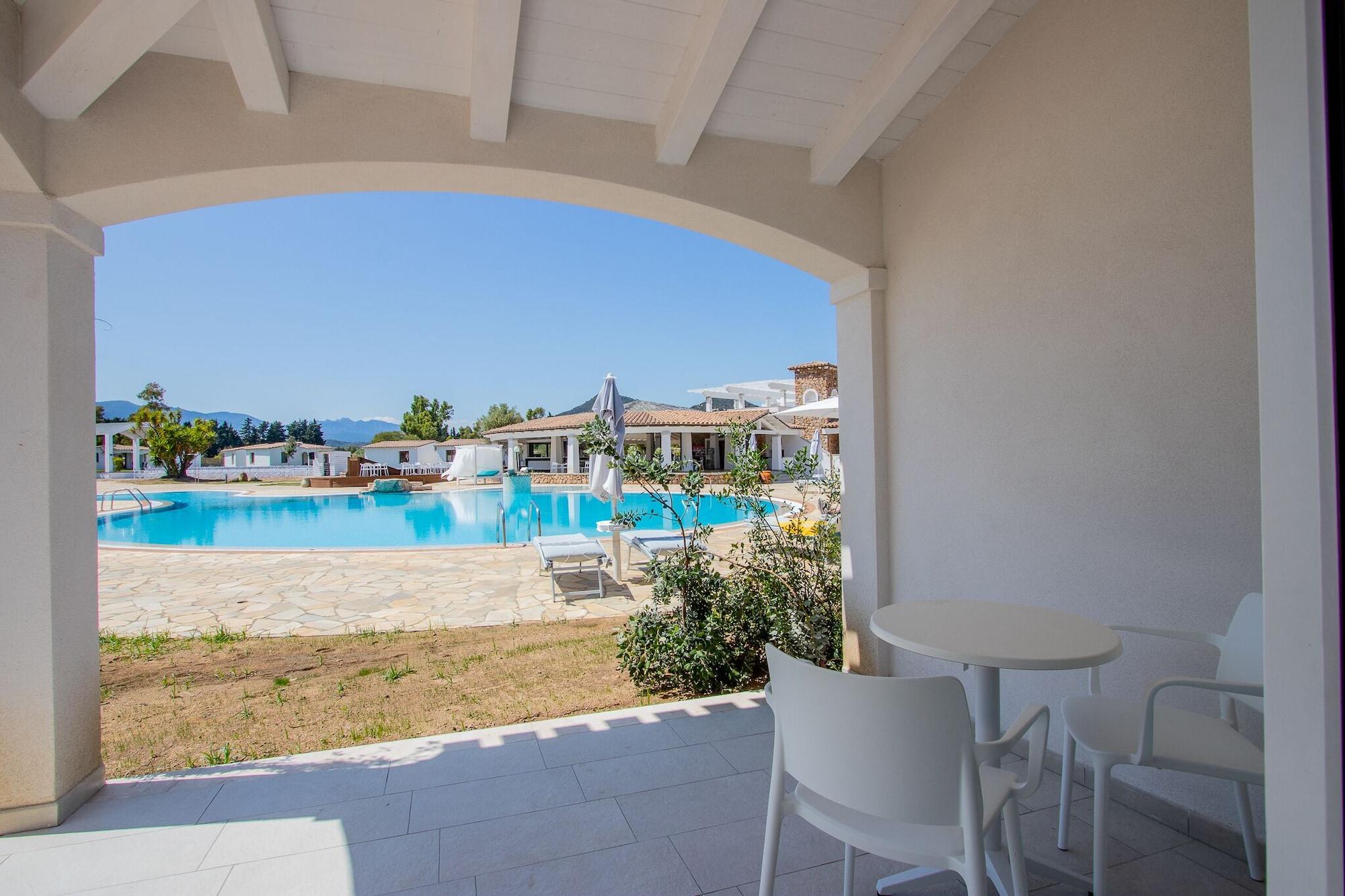 Limone Beach Resort Castiadas Exterior foto