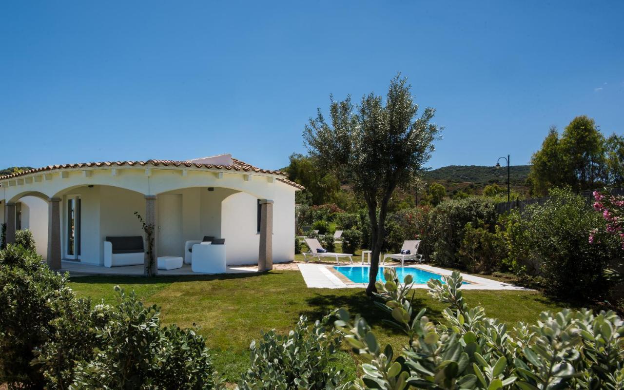 Limone Beach Resort Castiadas Exterior foto